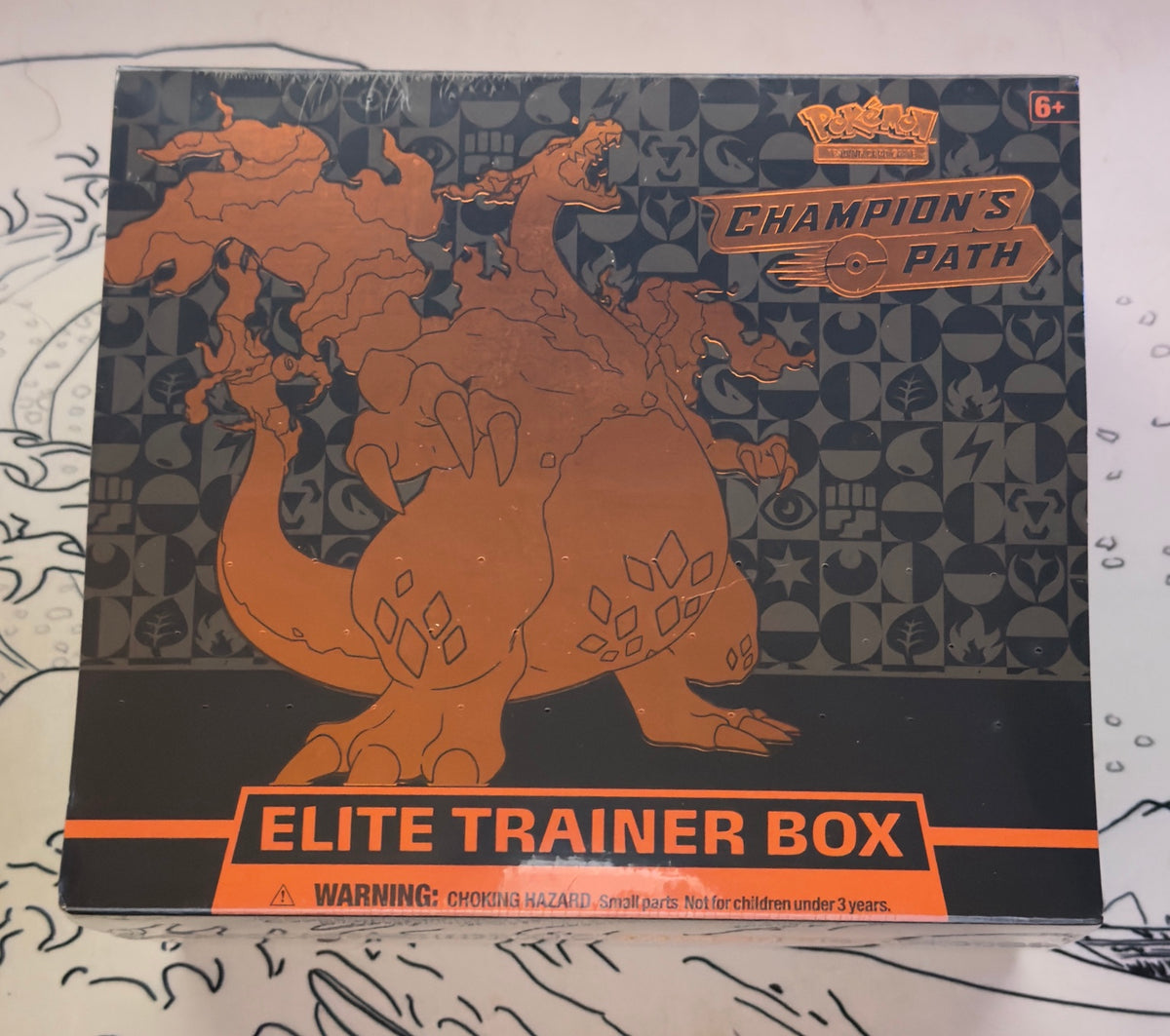 Pokémon TCG: Champion's Path Elite Trainer Box